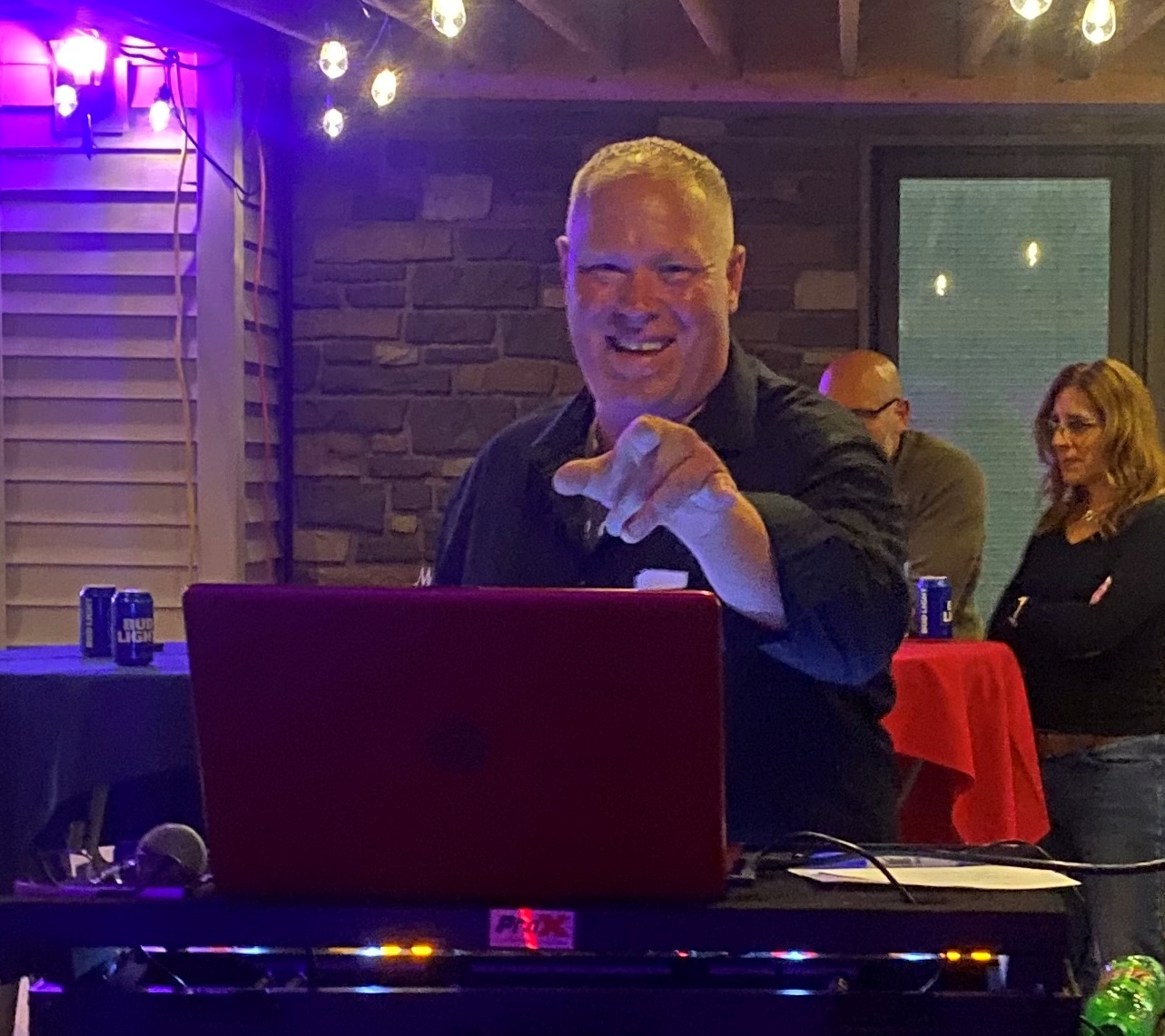 Mixon Music & Entertainment DJ